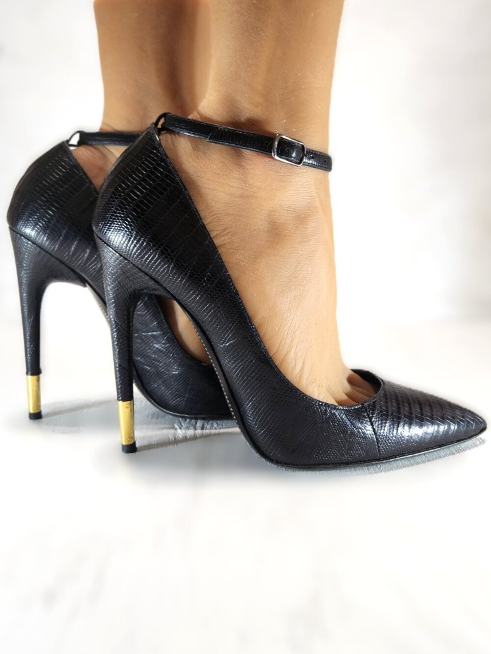 EUC Tom Ford Black Lizard Leather Pumps, sz 8, EU sz 39